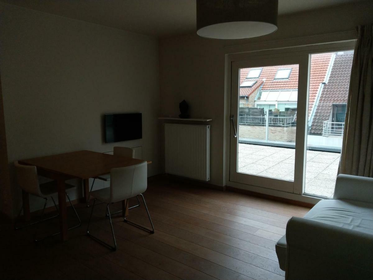 Rooftop Apartment With Terras - Top Location Кнокке-Хейст Экстерьер фото