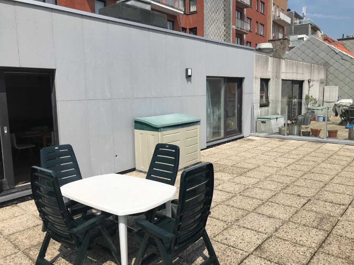 Rooftop Apartment With Terras - Top Location Кнокке-Хейст Экстерьер фото